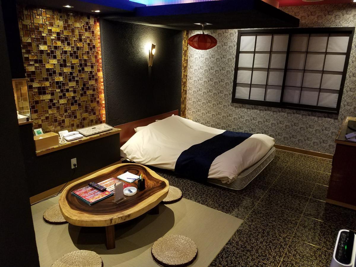 Eight Prince Hotel -Adult Only- Τοκοροζάβα Εξωτερικό φωτογραφία