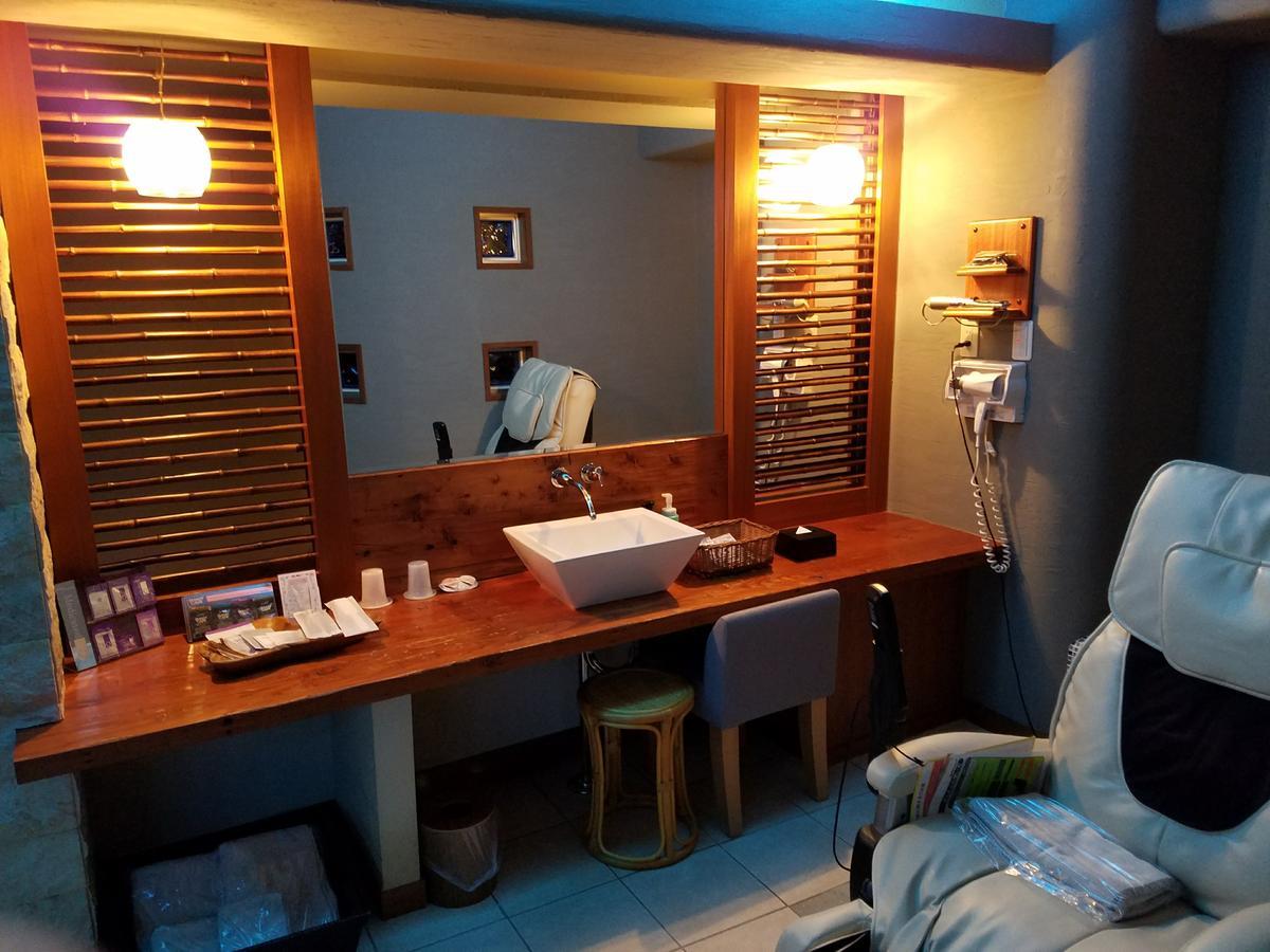 Eight Prince Hotel -Adult Only- Τοκοροζάβα Εξωτερικό φωτογραφία