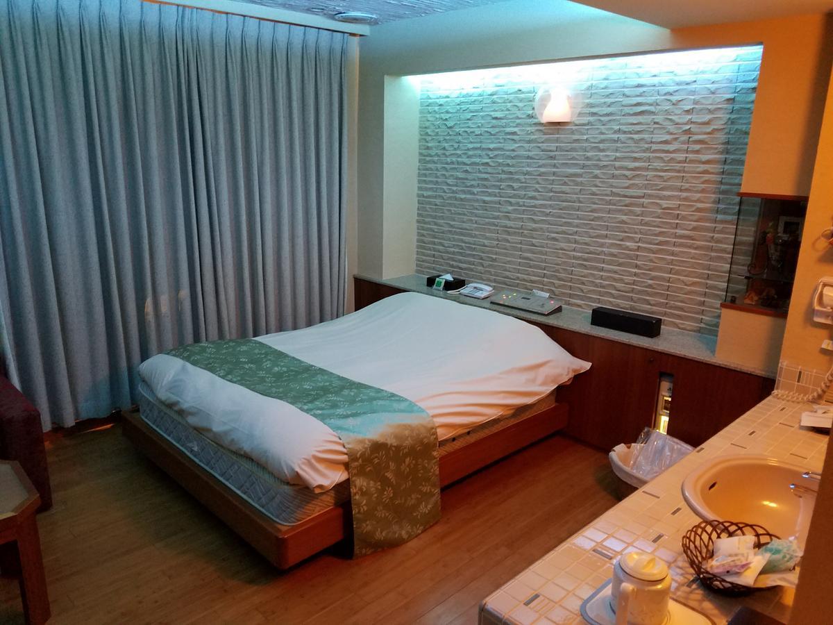 Eight Prince Hotel -Adult Only- Τοκοροζάβα Εξωτερικό φωτογραφία